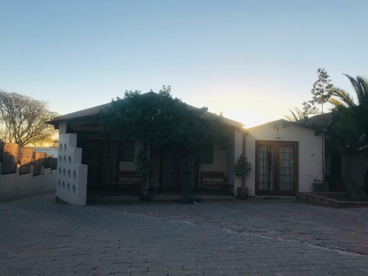 Caotinha Guest Cottage Windhoek Kültér fotó